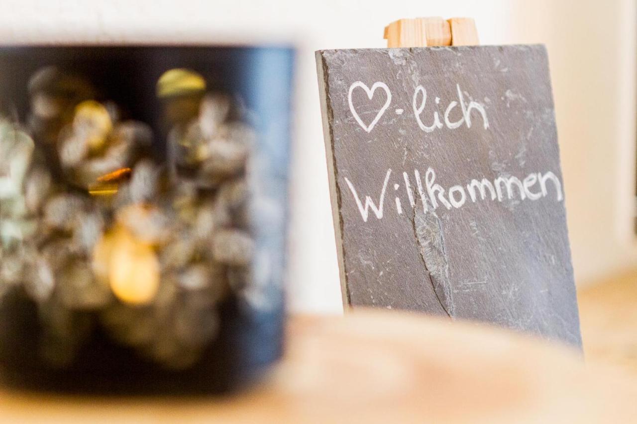 Appartementhaus Eifeladventures Berlingen エクステリア 写真